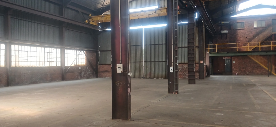 To Let Commercial Property for Rent in Chloorkop Gauteng