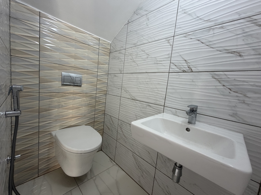 To Let 3 Bedroom Property for Rent in Erasmia Gauteng