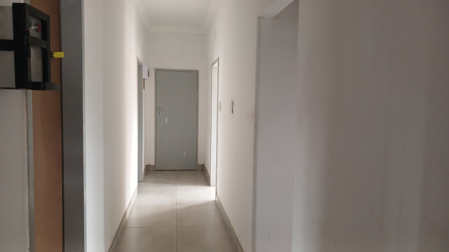 3 Bedroom Property for Sale in Clayville East Gauteng