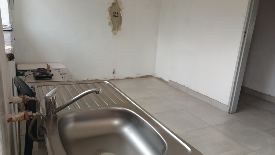 3 Bedroom Property for Sale in Clayville East Gauteng