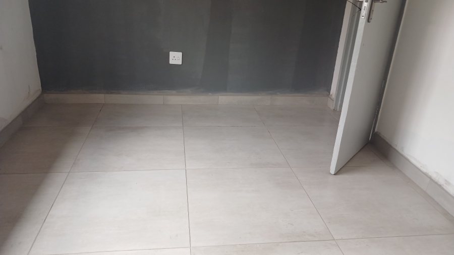 3 Bedroom Property for Sale in Clayville East Gauteng