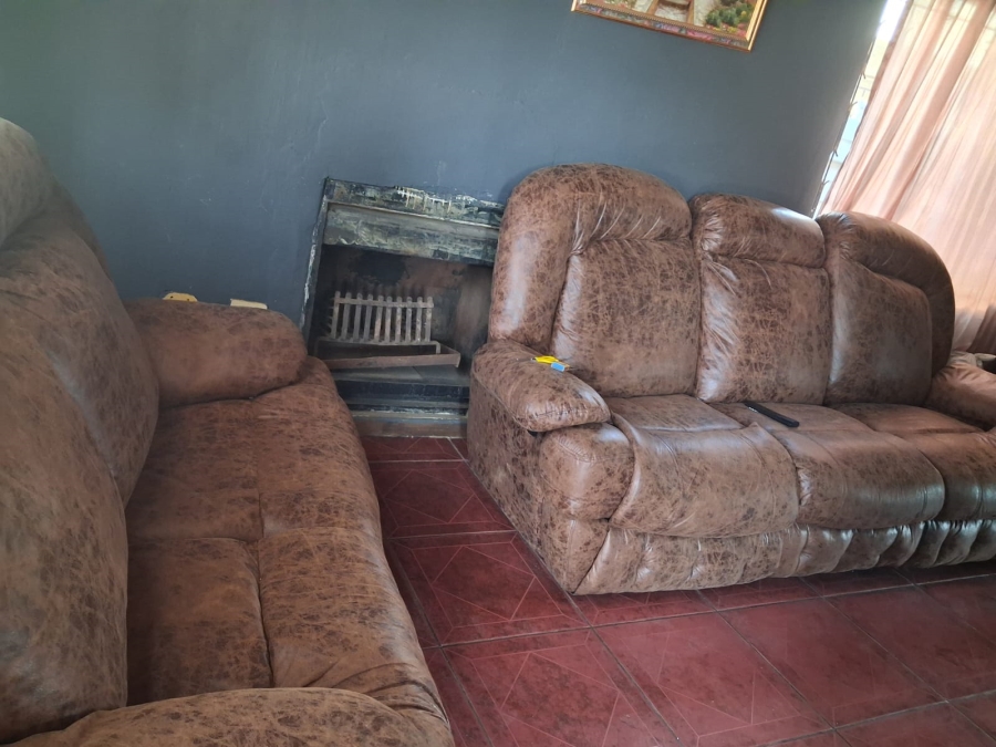 2 Bedroom Property for Sale in Tembisa Central Gauteng