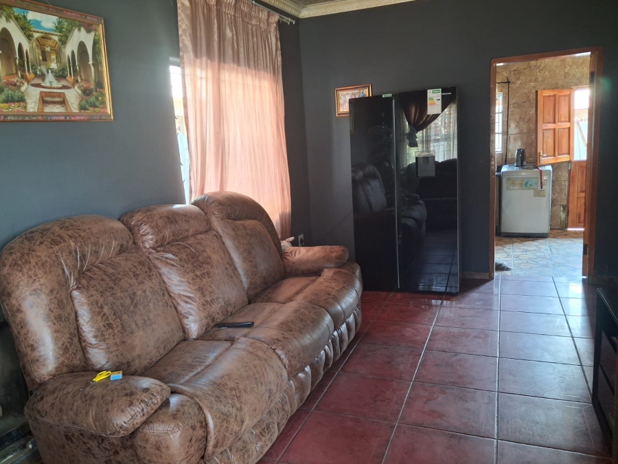 2 Bedroom Property for Sale in Tembisa Central Gauteng
