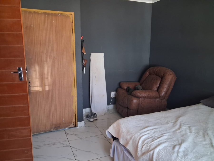 2 Bedroom Property for Sale in Tembisa Central Gauteng