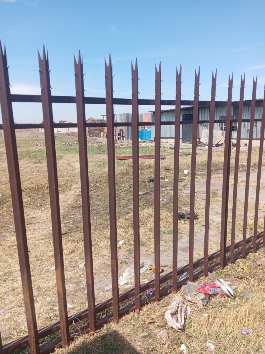 Commercial Property for Sale in Dickinsonville Gauteng