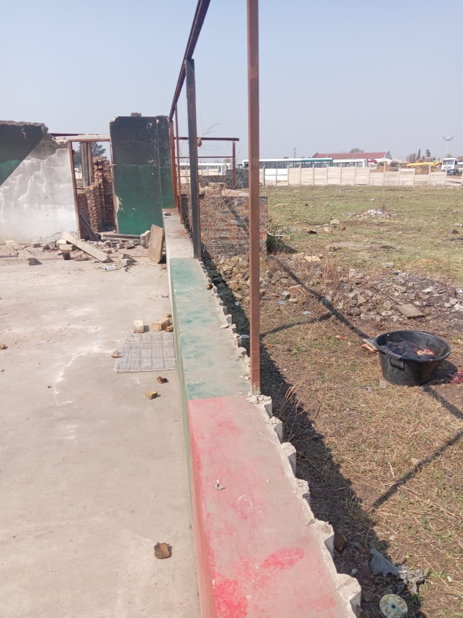 Commercial Property for Sale in Dickinsonville Gauteng