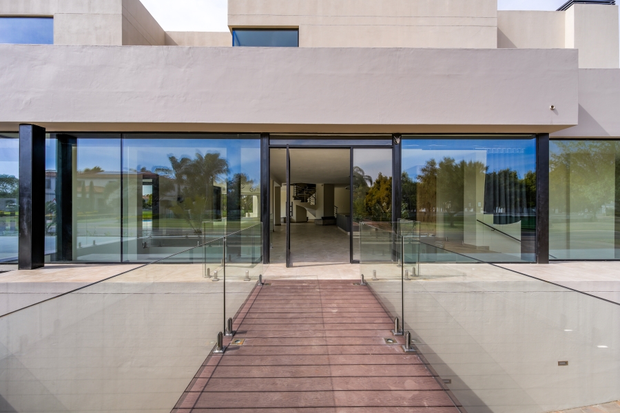 7 Bedroom Property for Sale in Woodhill Estate Gauteng