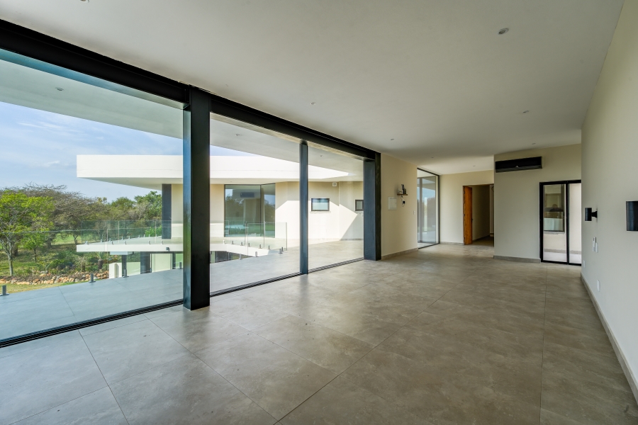 7 Bedroom Property for Sale in Woodhill Estate Gauteng