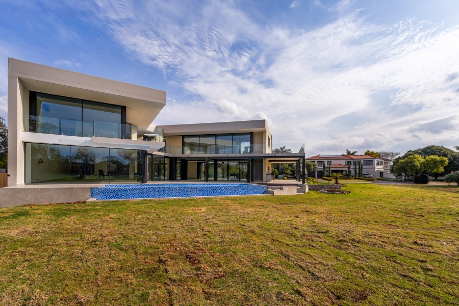 7 Bedroom Property for Sale in Woodhill Estate Gauteng