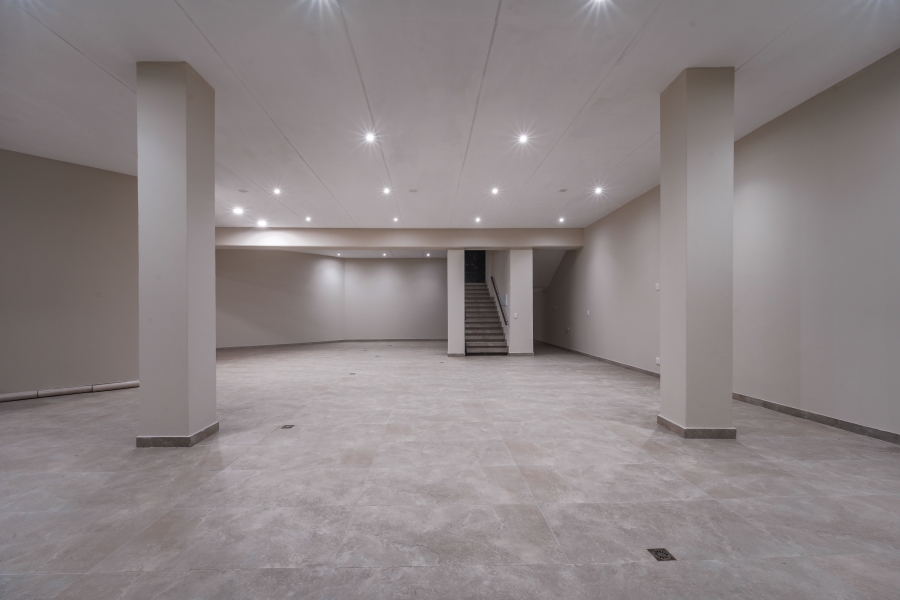 7 Bedroom Property for Sale in Woodhill Estate Gauteng