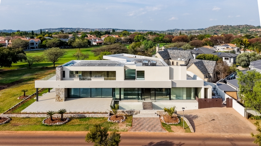 7 Bedroom Property for Sale in Woodhill Estate Gauteng