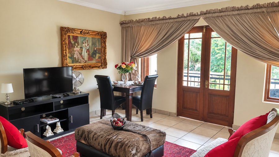 9 Bedroom Property for Sale in Silver Lakes Golf Estate Gauteng