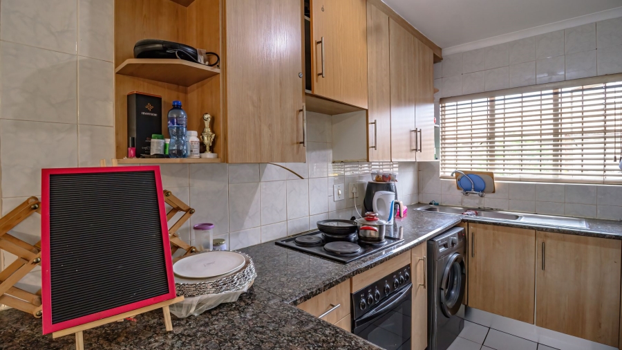 2 Bedroom Property for Sale in Eden Glen Gauteng