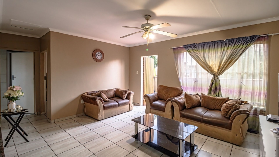 2 Bedroom Property for Sale in Eden Glen Gauteng