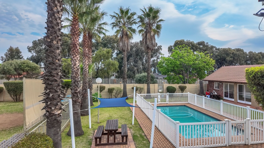 2 Bedroom Property for Sale in Eden Glen Gauteng