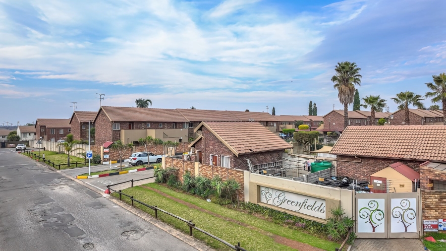 2 Bedroom Property for Sale in Eden Glen Gauteng