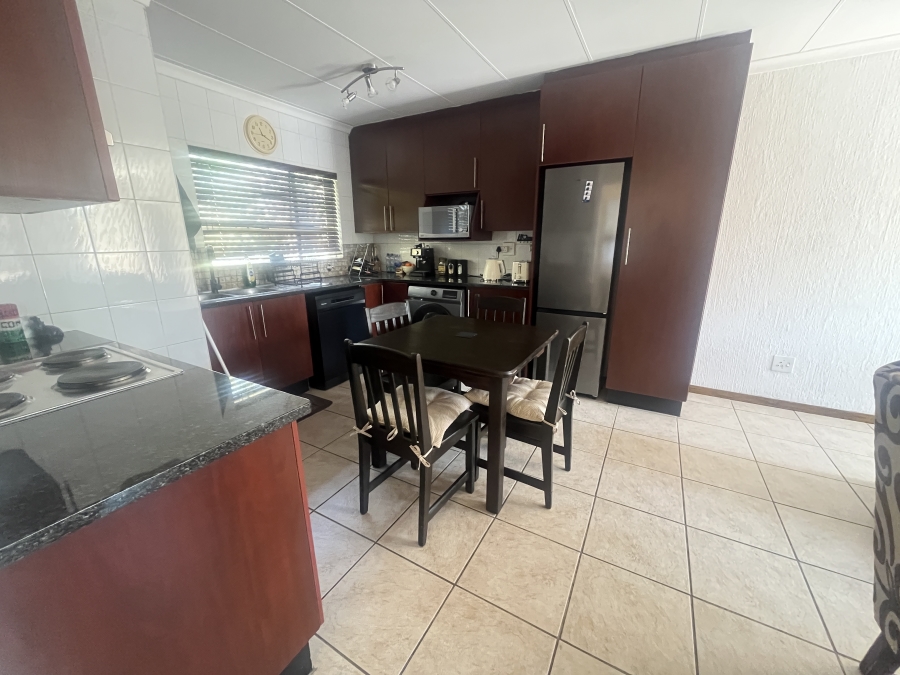 2 Bedroom Property for Sale in Marais Steyn Park Gauteng