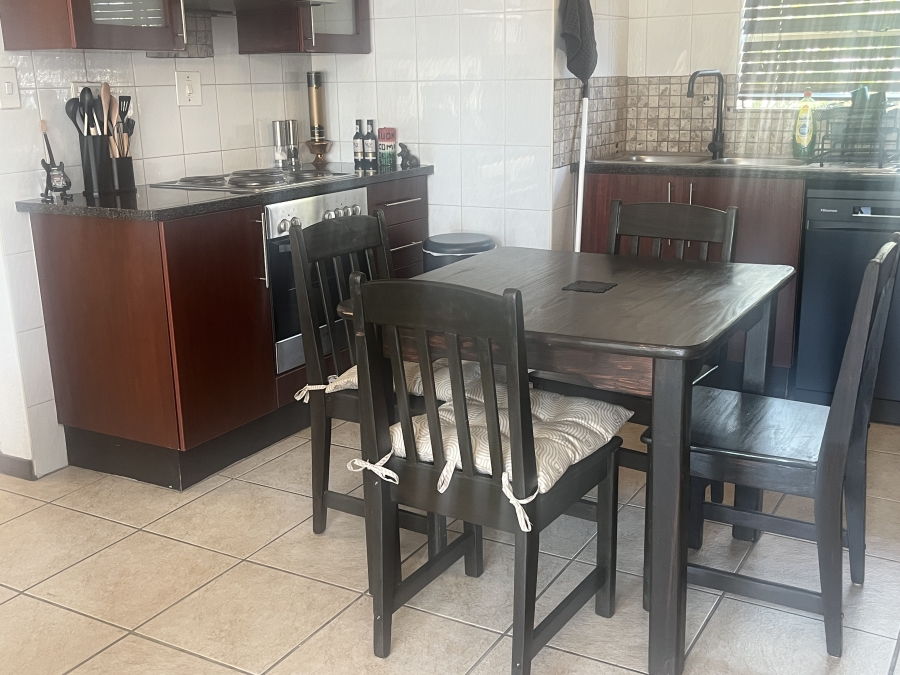 2 Bedroom Property for Sale in Marais Steyn Park Gauteng