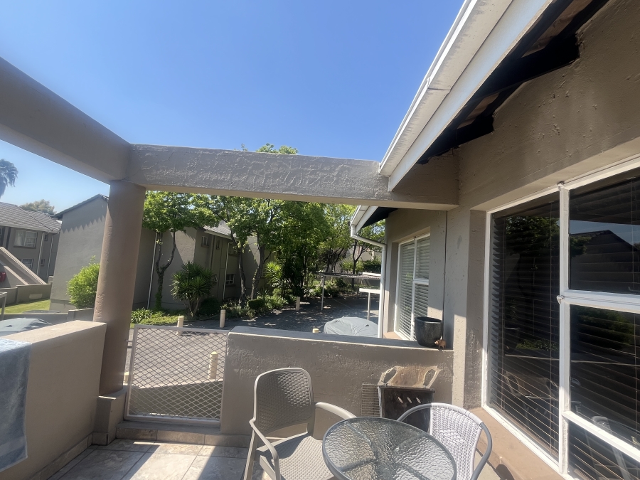 2 Bedroom Property for Sale in Marais Steyn Park Gauteng
