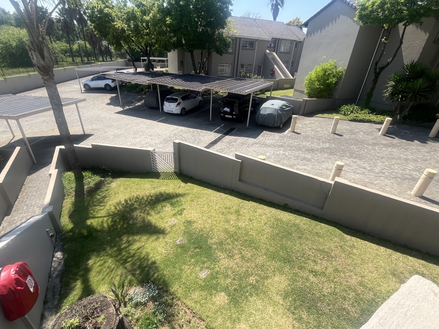 2 Bedroom Property for Sale in Marais Steyn Park Gauteng