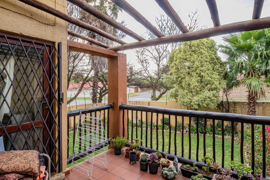 2 Bedroom Property for Sale in Eden Glen Gauteng