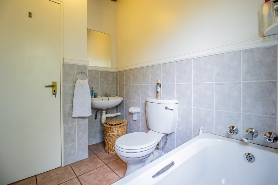 2 Bedroom Property for Sale in Eden Glen Gauteng