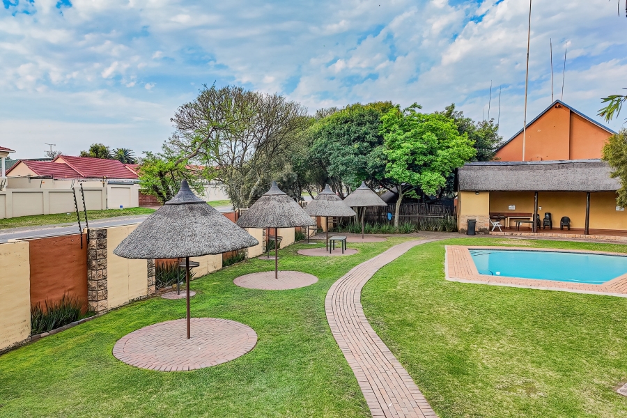 2 Bedroom Property for Sale in Eden Glen Gauteng