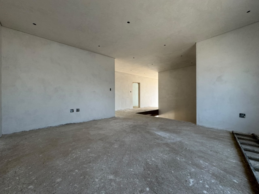 4 Bedroom Property for Sale in Beyers Park Gauteng
