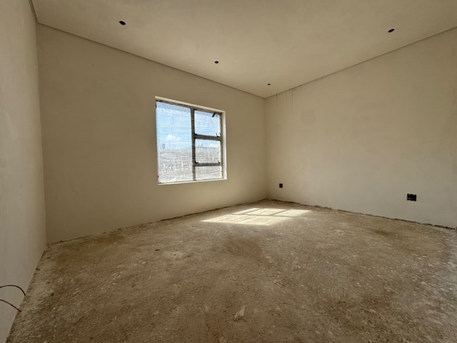 4 Bedroom Property for Sale in Beyers Park Gauteng