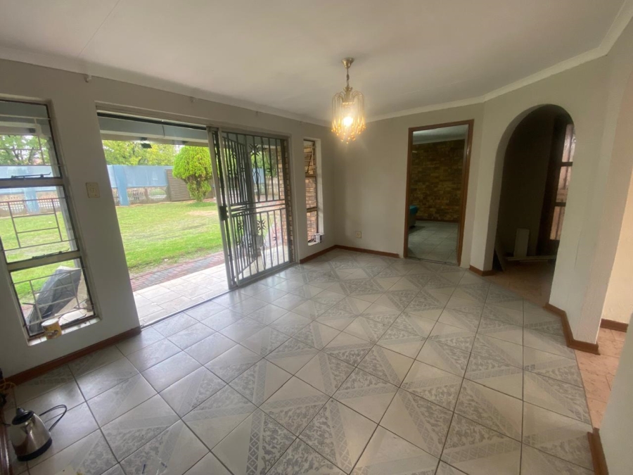 34 Bedroom Property for Sale in Bedworth Park Gauteng