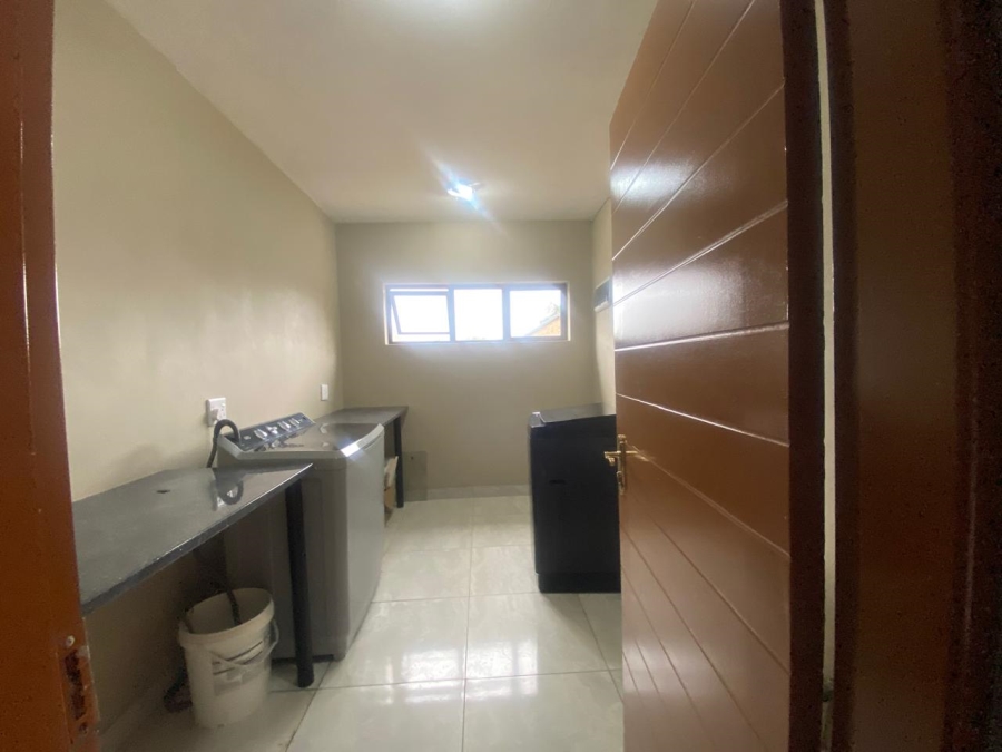 34 Bedroom Property for Sale in Bedworth Park Gauteng