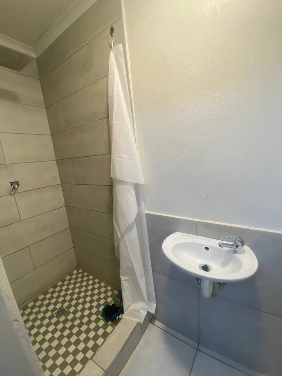 34 Bedroom Property for Sale in Bedworth Park Gauteng