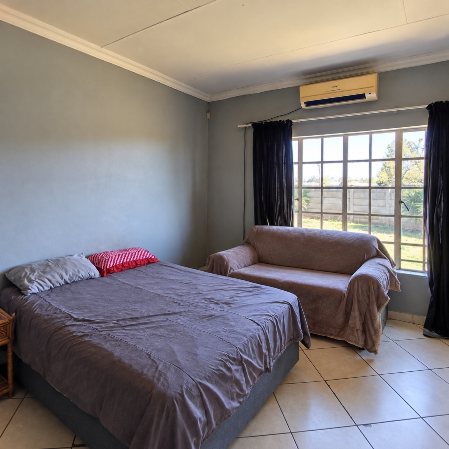 3 Bedroom Property for Sale in Van Der Westhuizen Gauteng