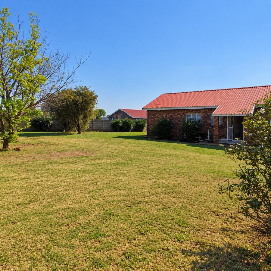 3 Bedroom Property for Sale in Van Der Westhuizen Gauteng