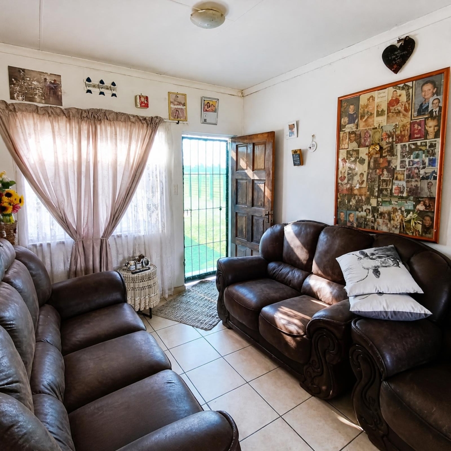 3 Bedroom Property for Sale in Van Der Westhuizen Gauteng