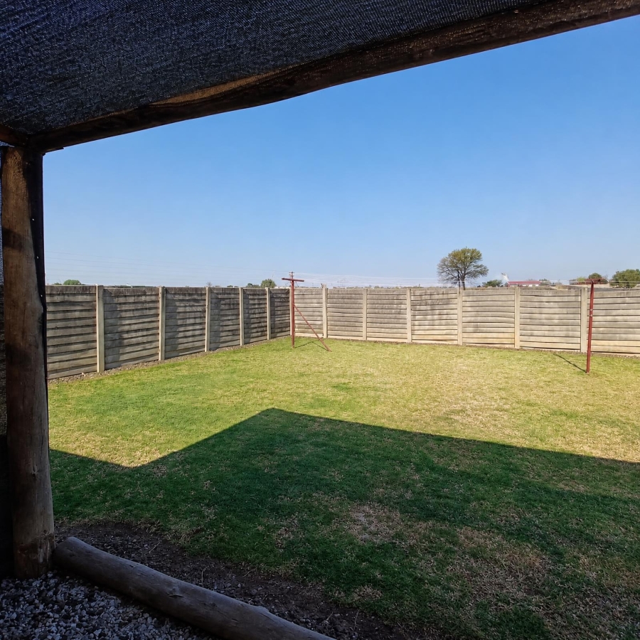 3 Bedroom Property for Sale in Van Der Westhuizen Gauteng
