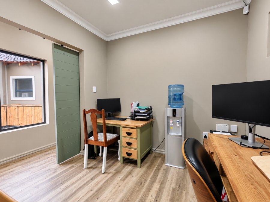 4 Bedroom Property for Sale in Risiville Gauteng