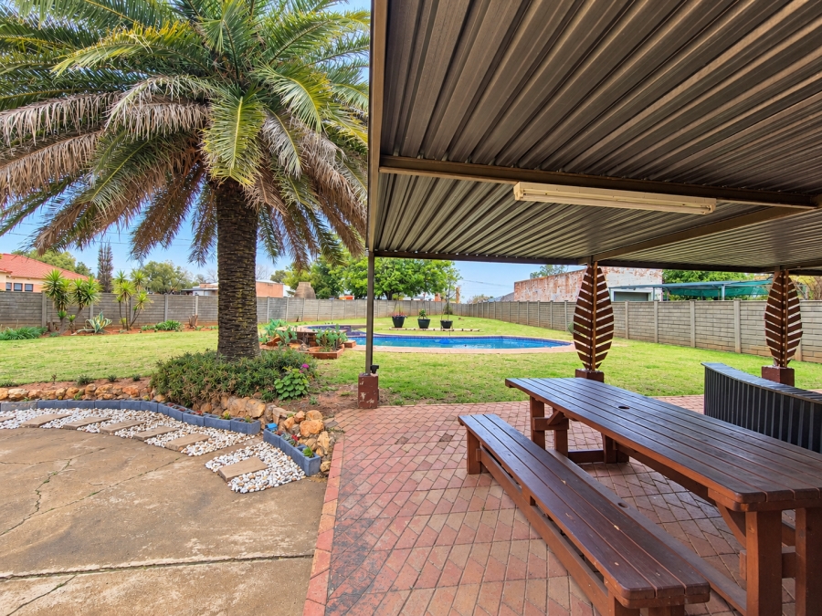 3 Bedroom Property for Sale in Three Rivers Gauteng