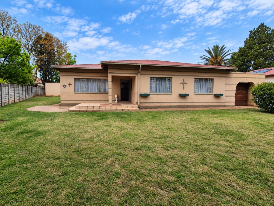 3 Bedroom Property for Sale in Three Rivers Gauteng