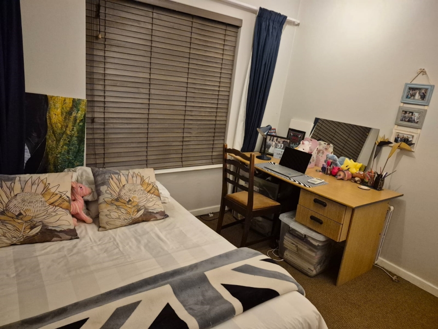 2 Bedroom Property for Sale in Faerie Glen Gauteng
