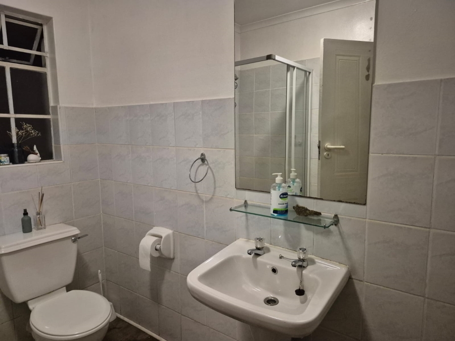 2 Bedroom Property for Sale in Faerie Glen Gauteng