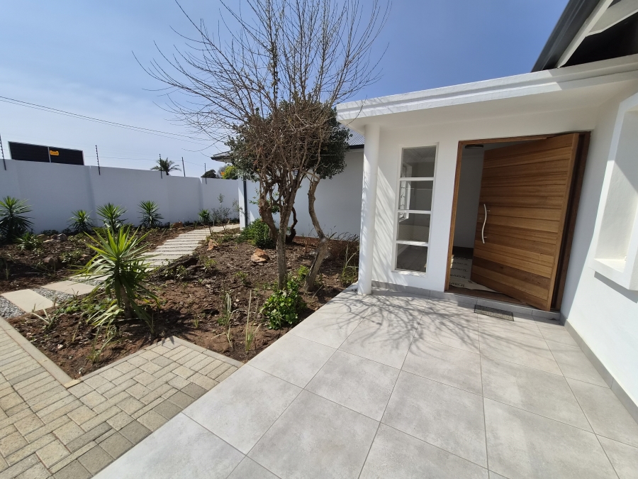 Commercial Property for Sale in Sandringham Gauteng