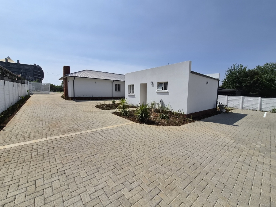 Commercial Property for Sale in Sandringham Gauteng