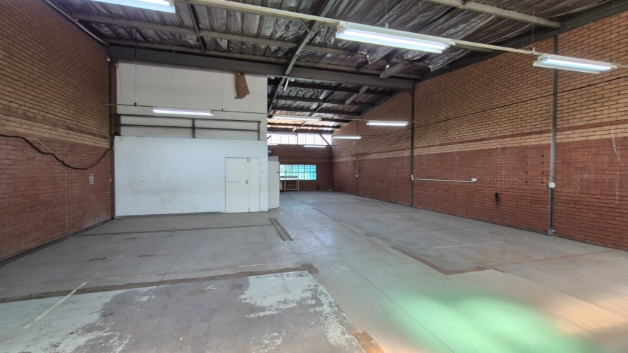 To Let Commercial Property for Rent in Hennopspark Gauteng