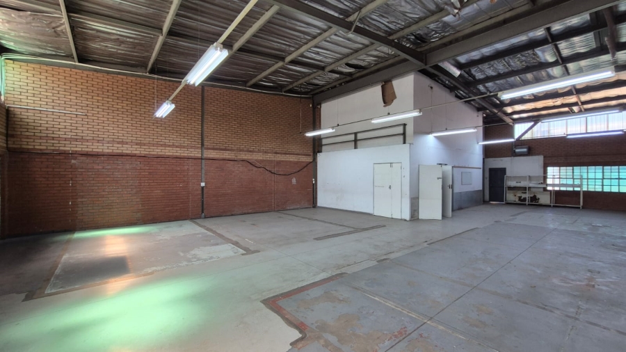 To Let Commercial Property for Rent in Hennopspark Gauteng