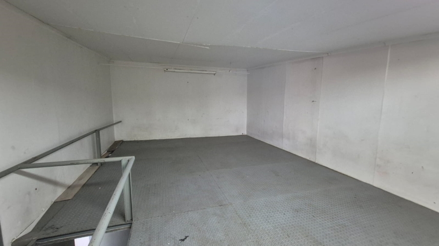 To Let Commercial Property for Rent in Hennopspark Gauteng