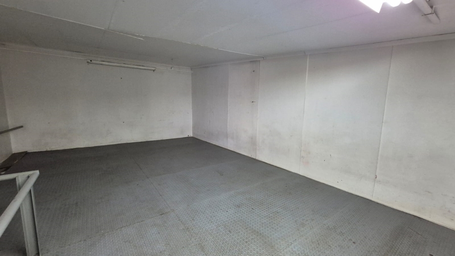 To Let Commercial Property for Rent in Hennopspark Gauteng