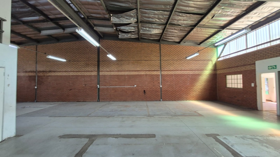 To Let Commercial Property for Rent in Hennopspark Gauteng