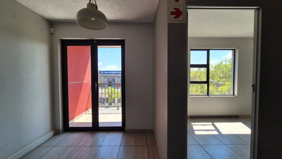 To Let Commercial Property for Rent in Hennopspark Gauteng