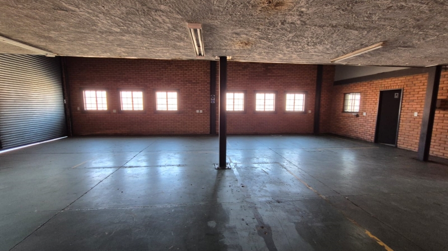 To Let Commercial Property for Rent in Hennopspark Gauteng